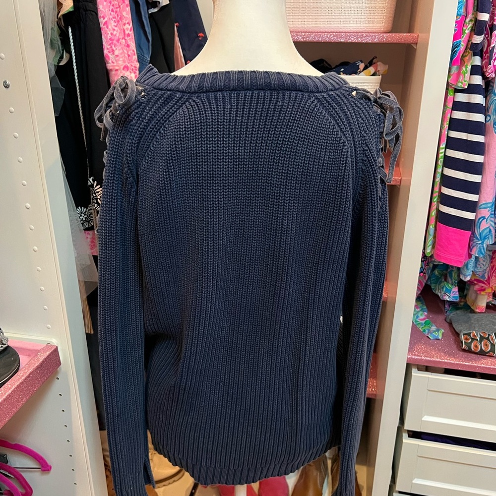 Sweater - Picture 2 of 4